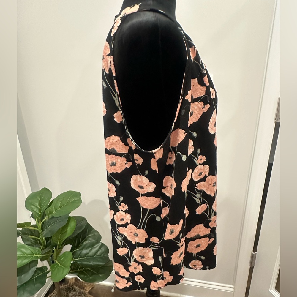 Lemon Tart XXL Floral Halter Blouse Plus Size Tassel Tie Front Black Pink - Picture 5 of 9